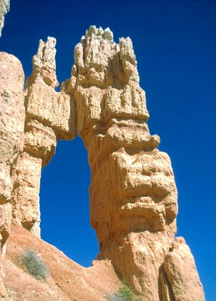 Tower Arch (Bryce Canyon)
